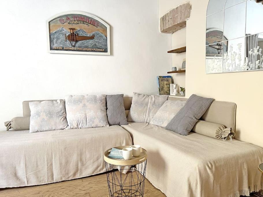 Suite 9, Parma Centro المظهر الخارجي الصورة