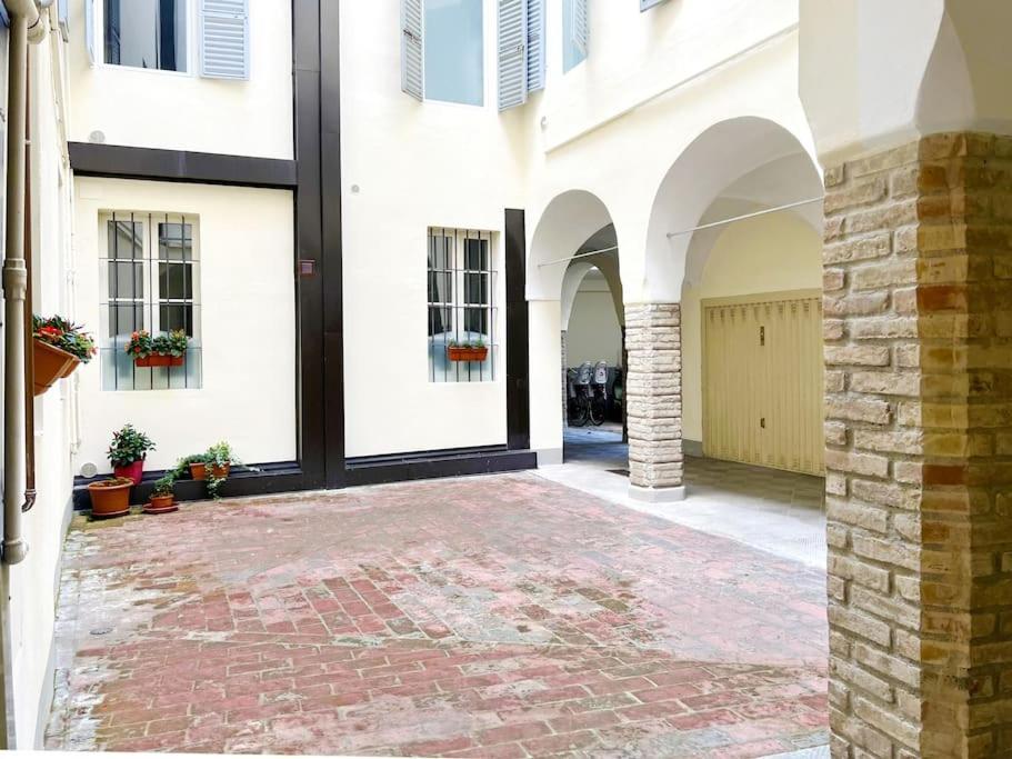 Suite 9, Parma Centro المظهر الخارجي الصورة